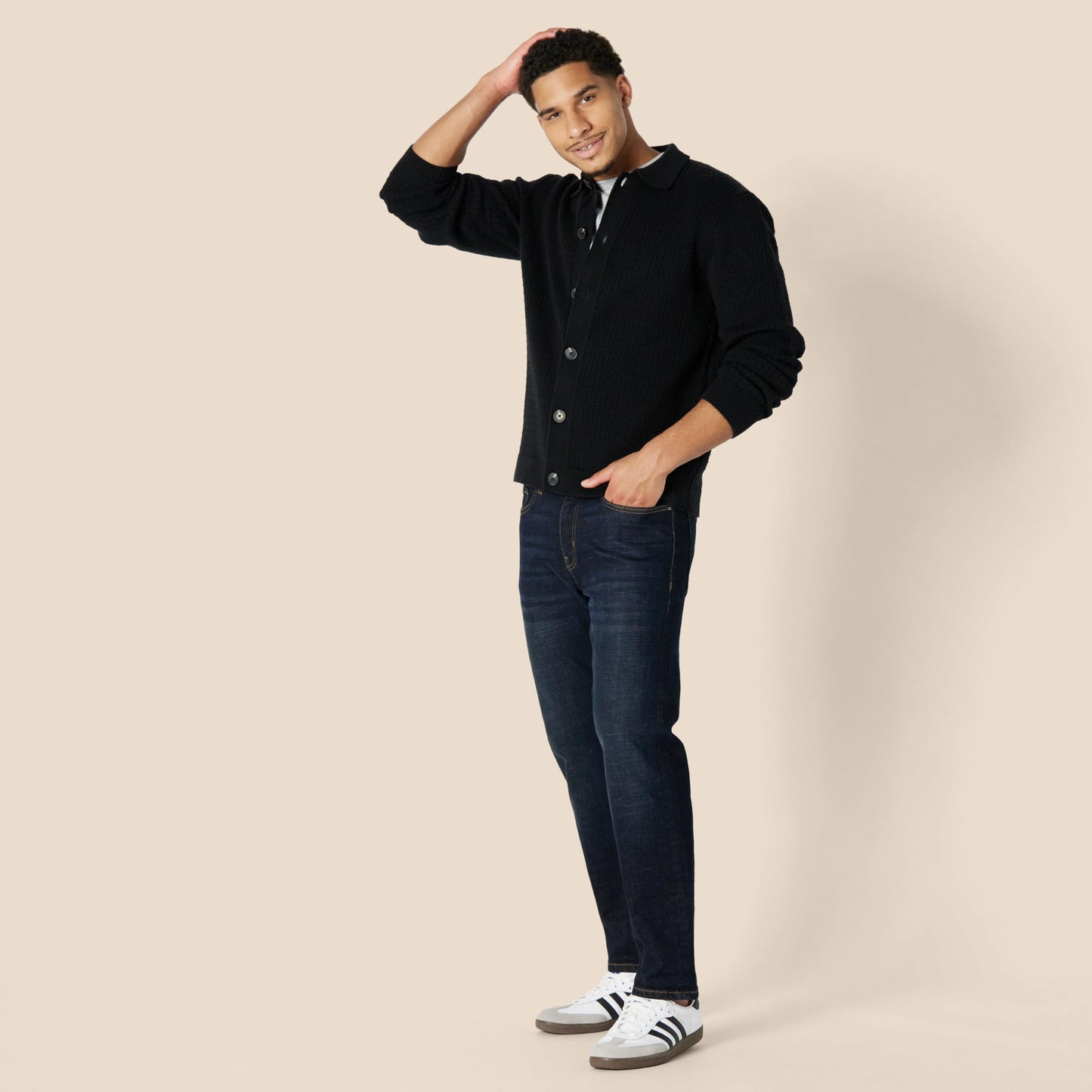 Amazon Essentials Men's Relaxed-Fit Collared Cardigan Sweater