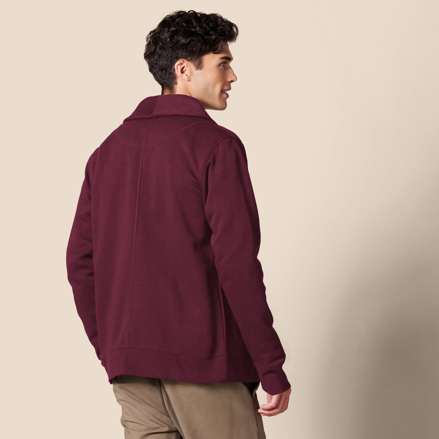 Amazon Essentials Men's Long-Sleeve Fleece Shawl-Collar Cardigan