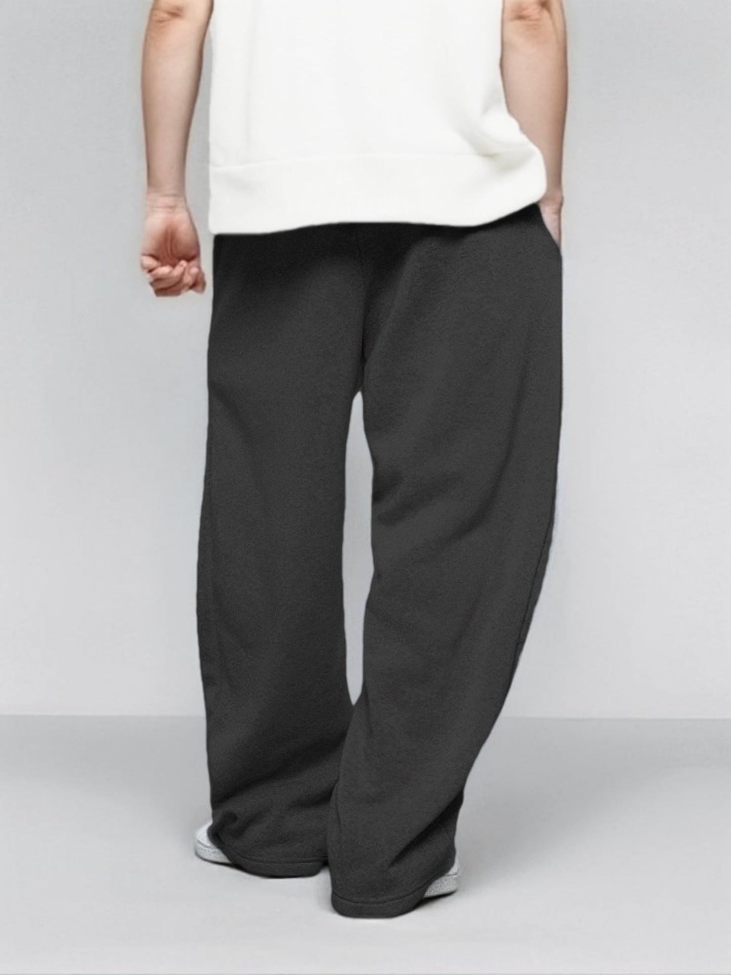Men’s Baggy Sweatpants with Elastic Drawstring Waist, Wide-Leg Casual Loose Cotton Joggers with Deep Pockets