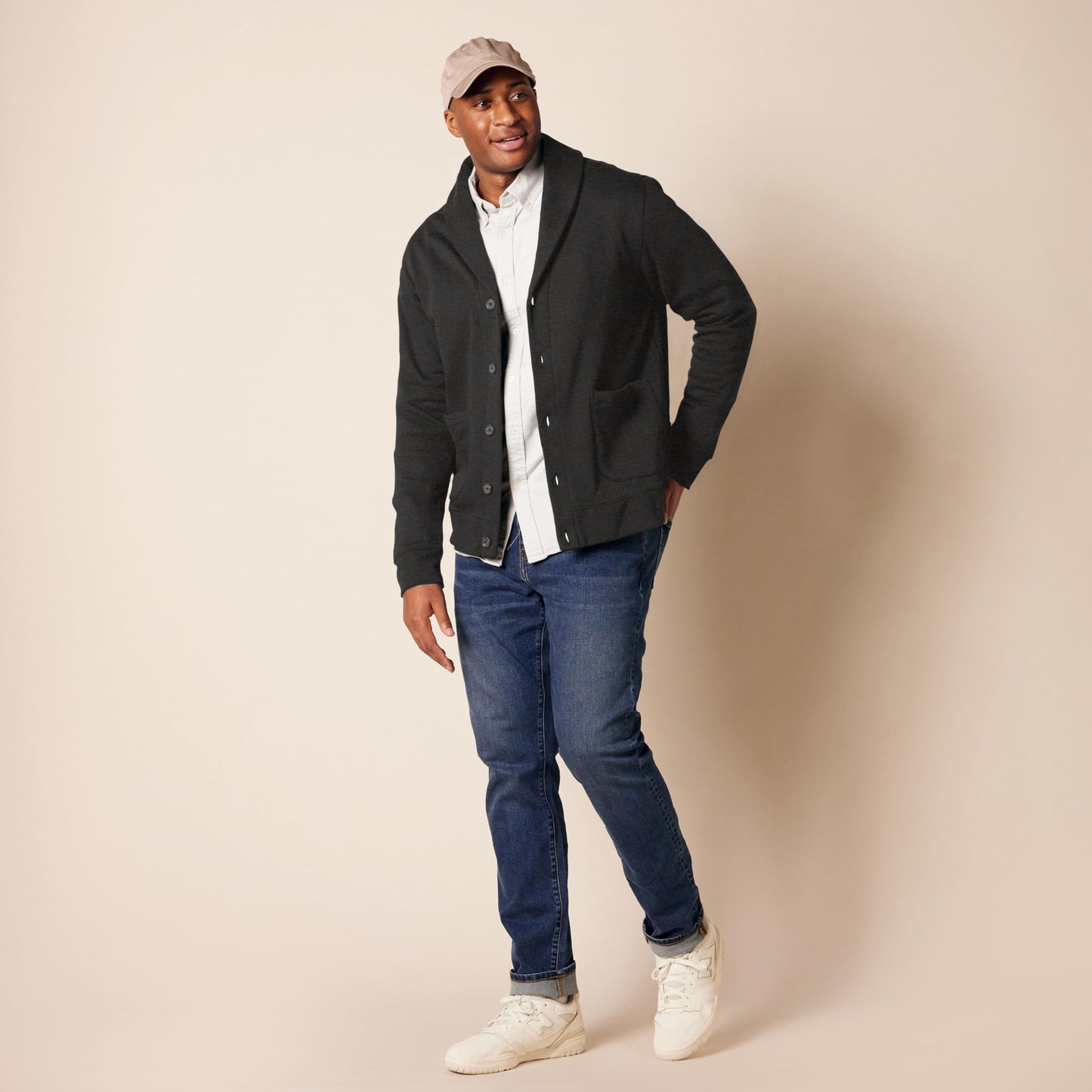 Amazon Essentials Men's Long-Sleeve Fleece Shawl-Collar Cardigan