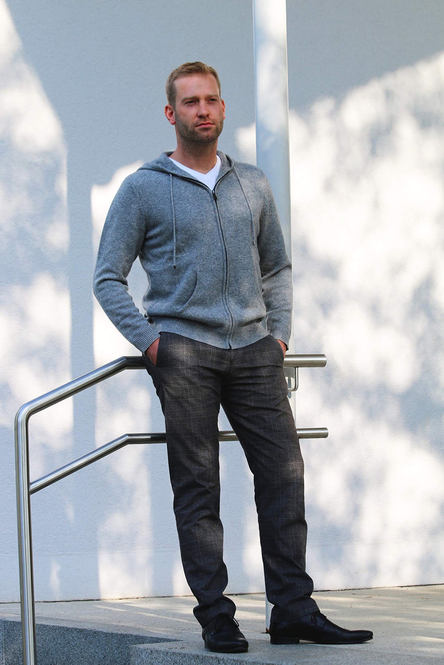 Men's Zip Hoodie Sweater 100% Cashmere Grey, Long Sleeve Jacket Front Pockets Knitted in 7 Gauge